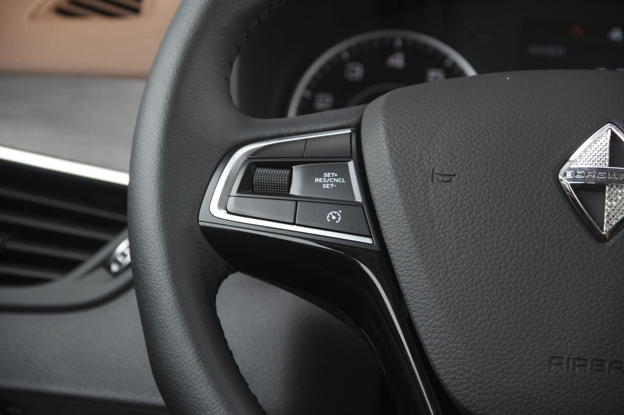 2017款宝沃BX5 20TGDI 1.4T自动两驱领先型