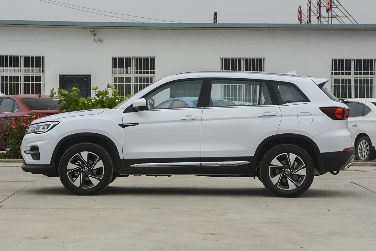 2018款长安CS75 1.5T自动精智型