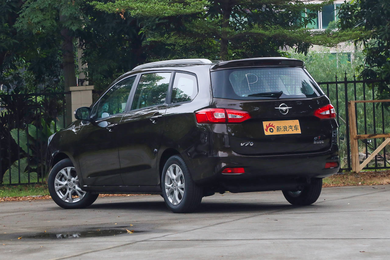 2017福美来七座版1.5T自动适·享型7座