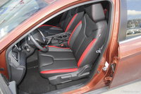 2018款启辰D60 1.6L自动智联精英版