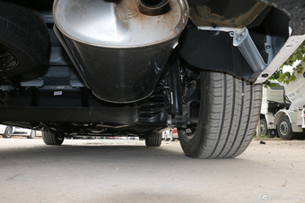 2018款比亚迪宋MAX 1.5T自动智联豪华型6座