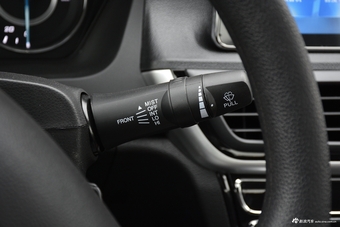 2019款东南A5翼舞 1.5L手动豪华版国V