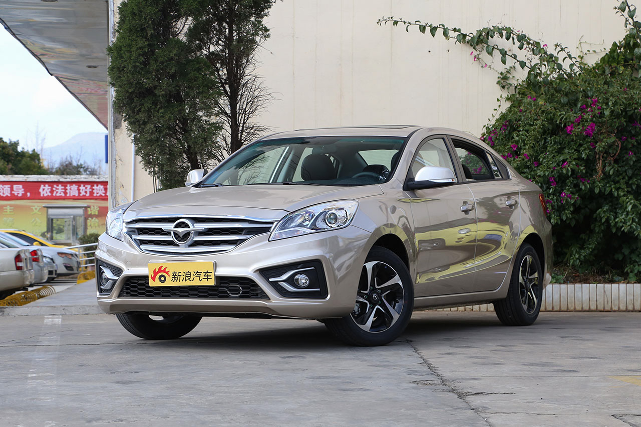 2017款海马福美来1.6L手动豪华型