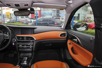 2017款英菲尼迪QX30 1.6T自动两驱运动版