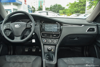 2016款骏派A70 1.6L手动技术型