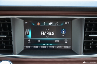 2017款GL8 2.5L自动豪华型