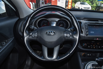 2015款智跑 2.0L自动两驱Premium