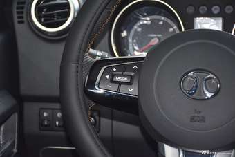 2016款北京BJ40L 2.3T自动四驱尊享版