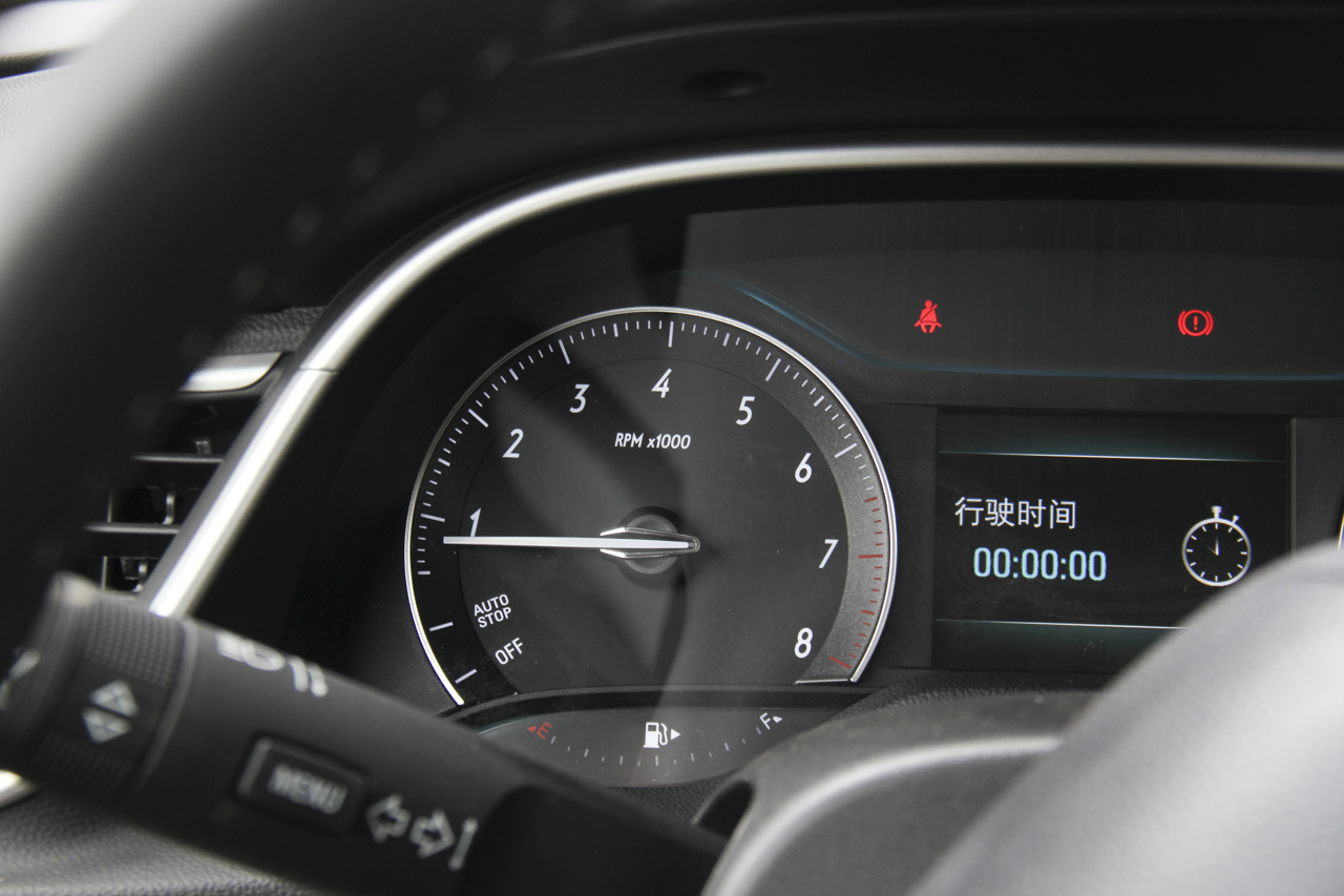 2018款英朗1.0T手动精英型15T