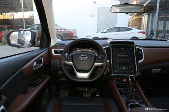 2018款斯威X7 1.5T自动智享型7座