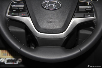 2016款悦纳1.6L自动精英版TOP