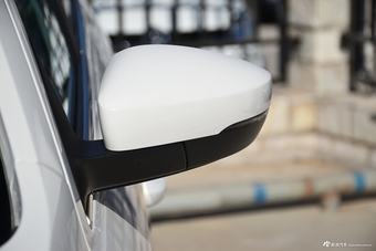 2017款朗行1.4T自动舒适版230TSI DSG