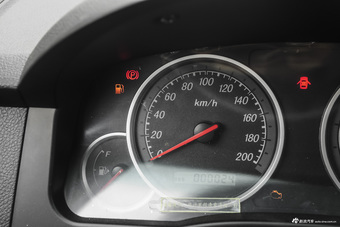 2015款 萨普 2.8T两驱舒适版5235长