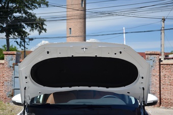 2016款宝沃BX7 2.0T自动两驱豪华版28T