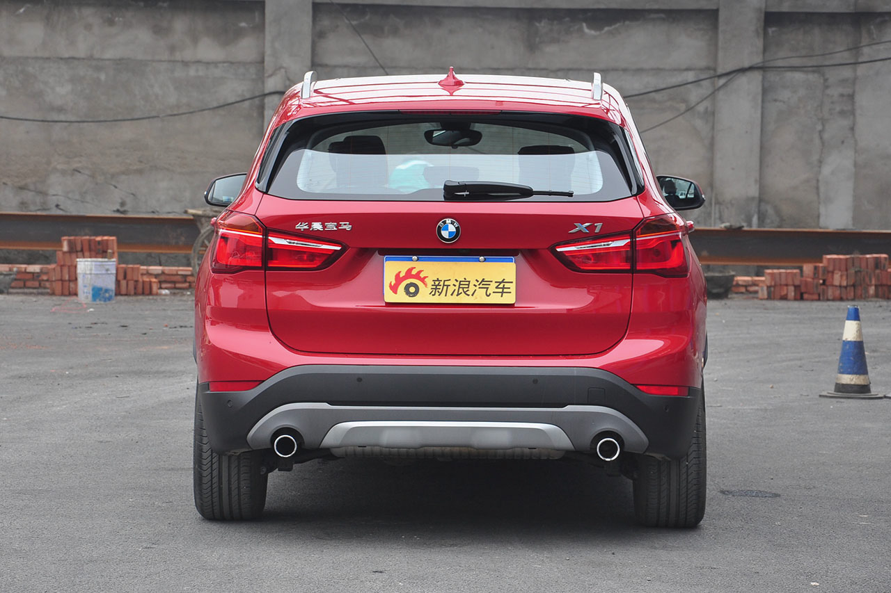 2016款宝马X1 2.0T自动xDrive20Li豪华型