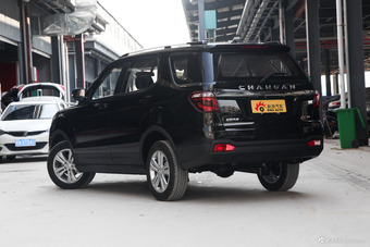 2016款长安CX70 1.6L手动豪华型 