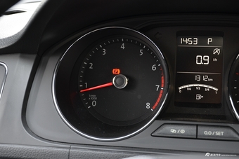 2017款朗行1.2T自动舒适版180TSI DSG