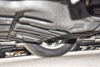 2016款英菲尼迪Q50L 2.0T自动悦享版