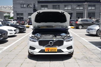2019款沃尔沃XC60 2.0T自动四驱T5智逸版