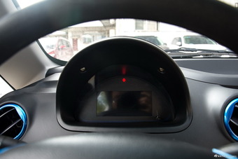 2017款奔奔mini-e 舒适型