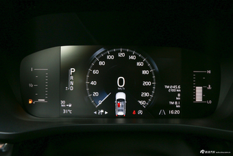 2019款沃尔沃XC60 2.0T自动四驱T5智逸版