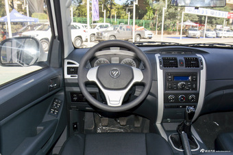 2015款拓陆者2.8T手动柴油四驱进取版