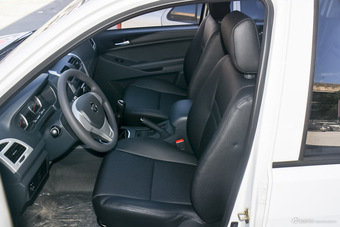 2015款拓陆者2.8T手动柴油四驱进取版