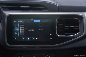 2018款瑞虎8 1.5T自动尊贵型 5座