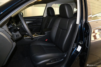 2017款英菲尼迪Q70L 2.5L自动精英版