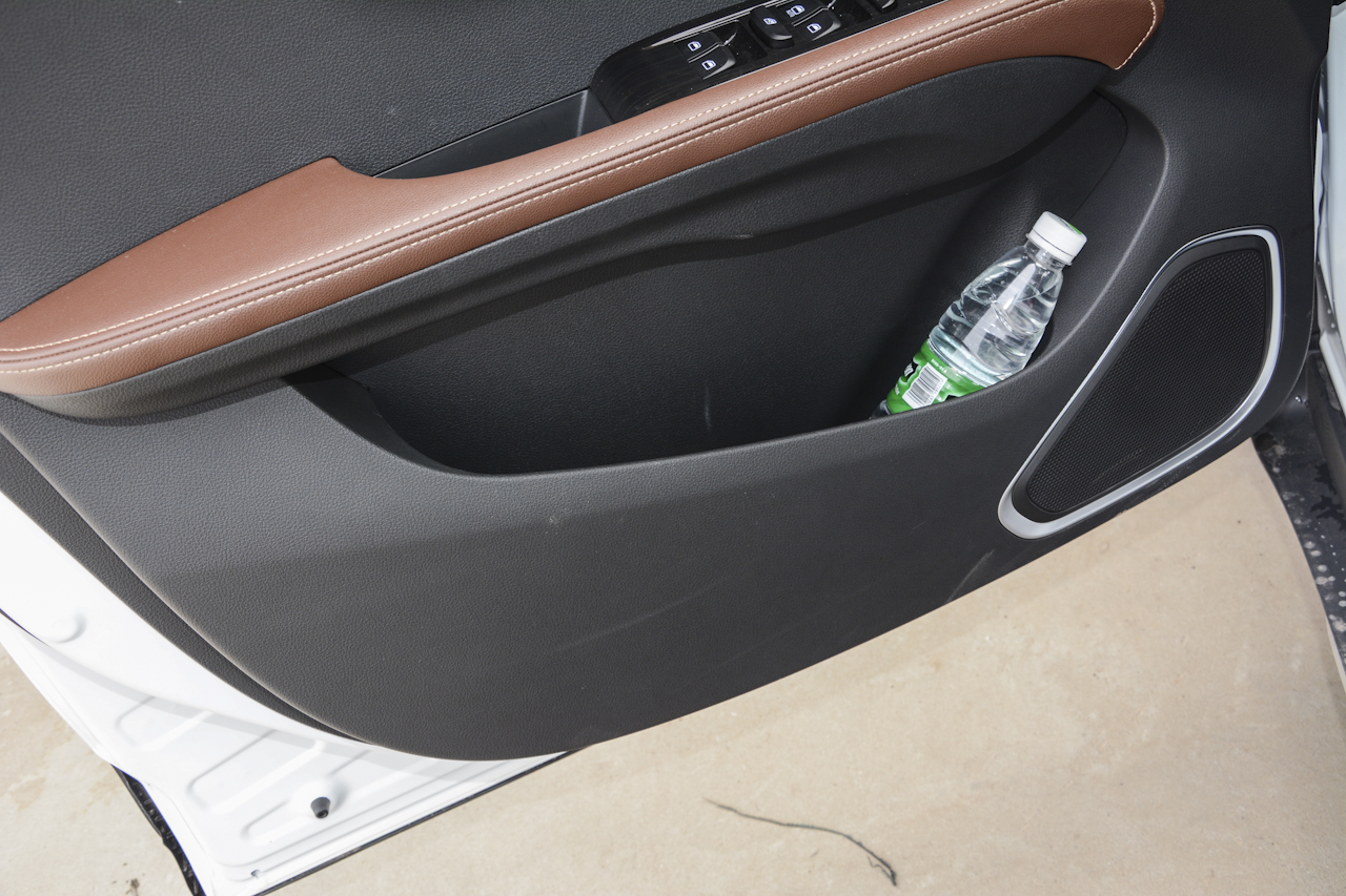 2017款斯威X7 1.5T自动智享型 