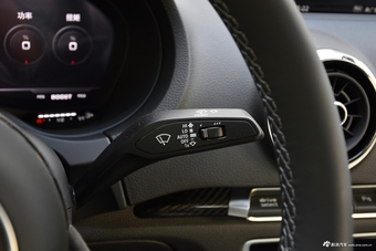 2017款奥迪RS3 2.5T Limousine自动