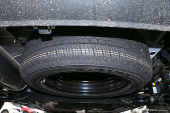 2018款君马SEEK 5（赛克5）1.5T自动领尚版