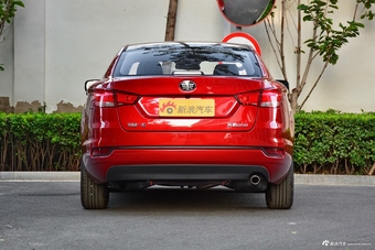 2018款奔腾B50 1.4T自动20周年纪念版