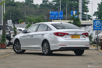 2017款索纳塔九1.6T自动GLS智能型