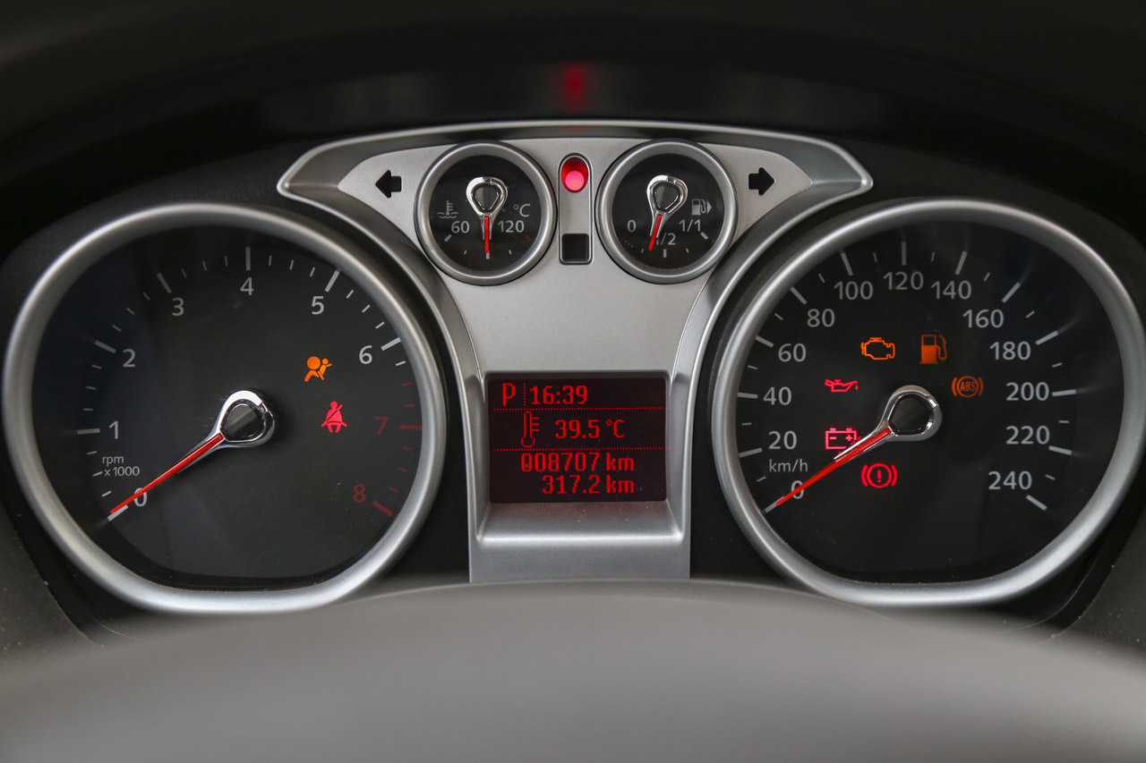 2013款福克斯两厢经典1.8L自动时尚型