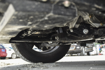 2014款 众泰Z300 新视界 1.5L 手动尊贵型