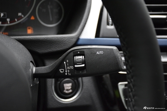 2017款宝马4系2.0T自动425i Gran Coupe尊享型M运动套装