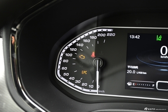 2017款瑞虎5X 1.5T手动豪华型