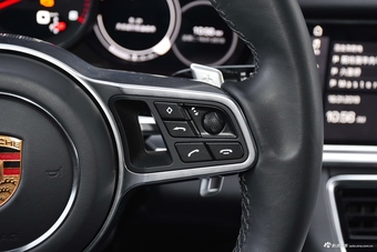 2017款保时捷Panamera 4S 2.9T自动