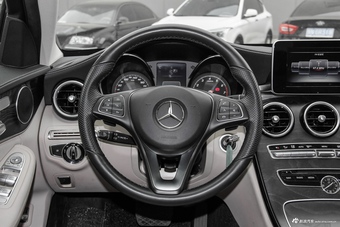 2016款奔驰C级2.0T自动C 200 L运动型