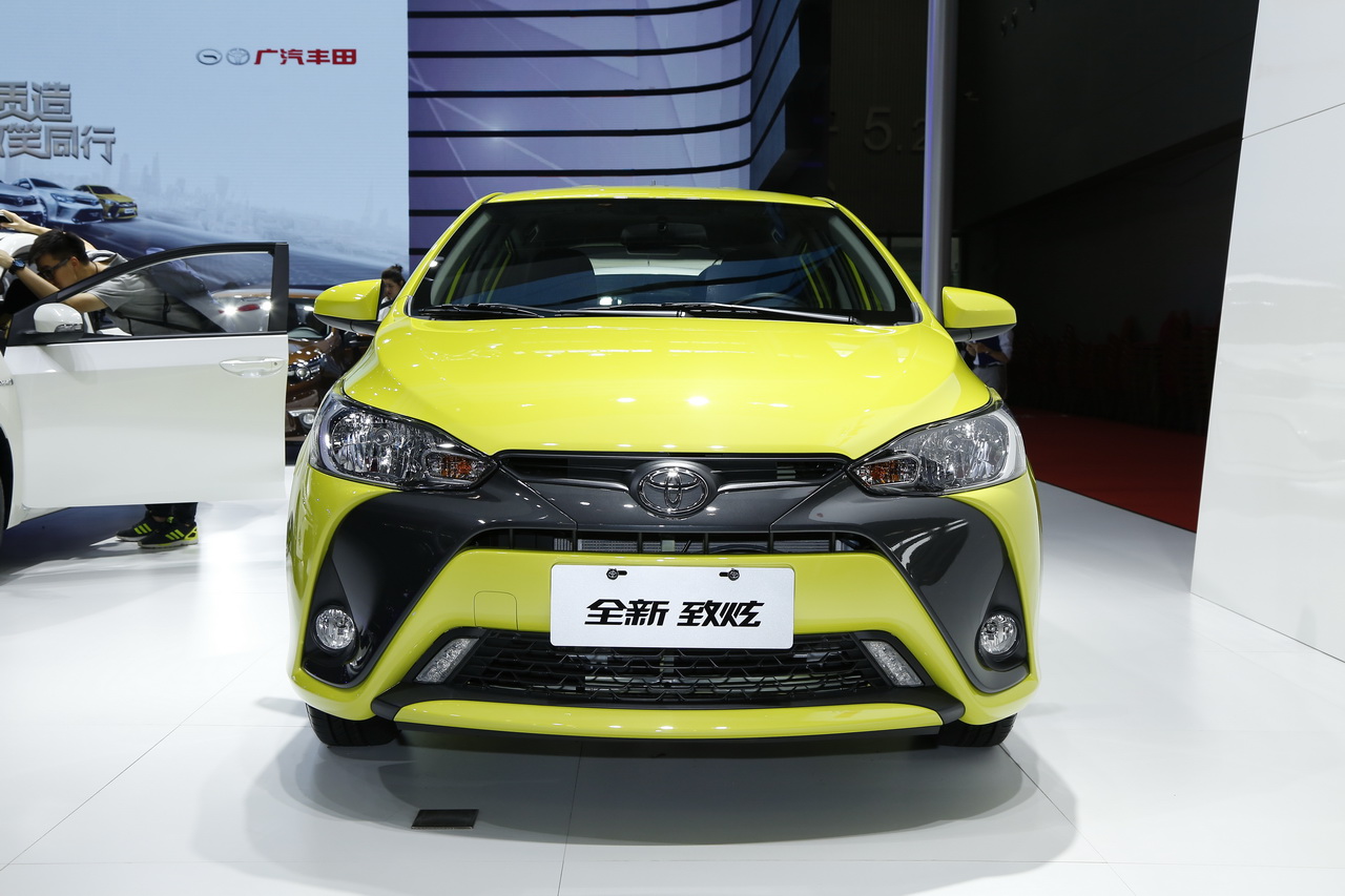 YARiS L致炫