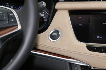 2016款XT5 2.0T自动28T四驱铂金版