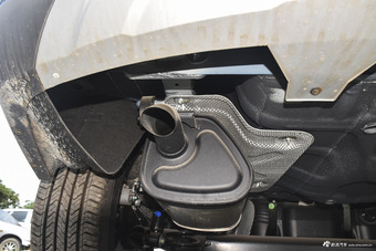 2018款荣威RX3 1.6L手动旗舰版