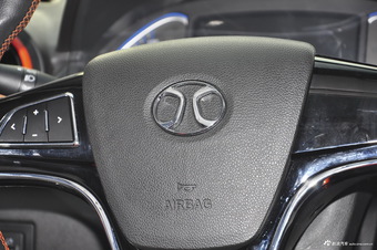 2016款北汽新能源EX200乐酷版