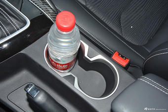 2017上汽大通D90 2.0T自动两驱水星