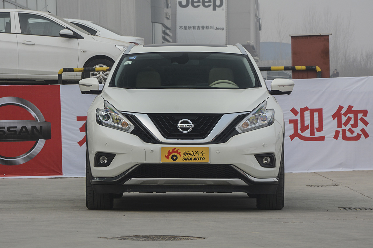 2017款楼兰2.5L自动S/C XV HEV混动四驱旗舰版