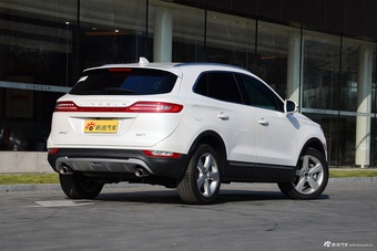 2017款林肯MKC 2.0T 两驱尊悦版（白）