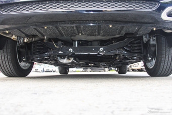 2015款经典福美来1.6L手动精英版