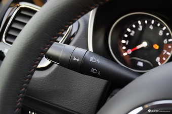 2017款指南者1.4T自动 200T臻享版