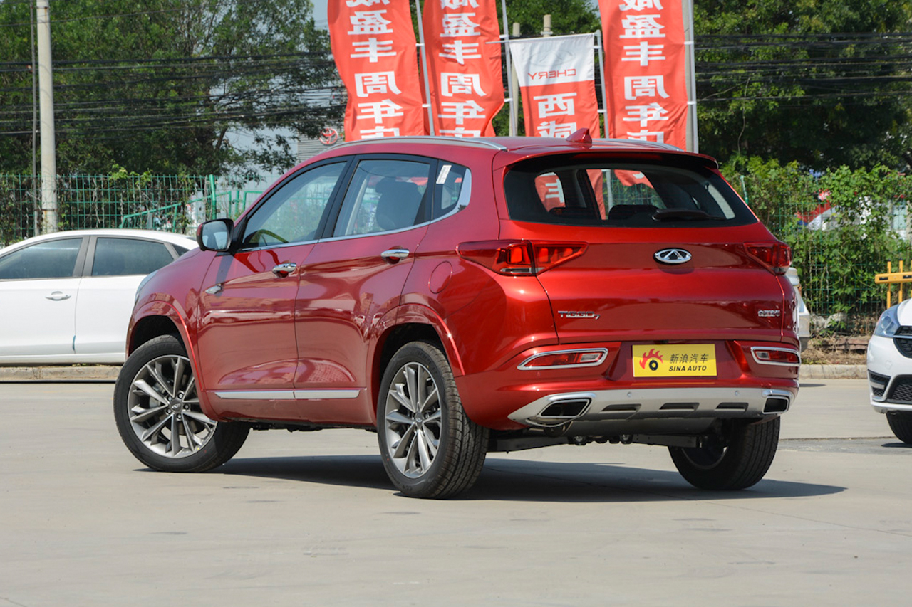 2018款瑞虎7 1.5T自动豪华版